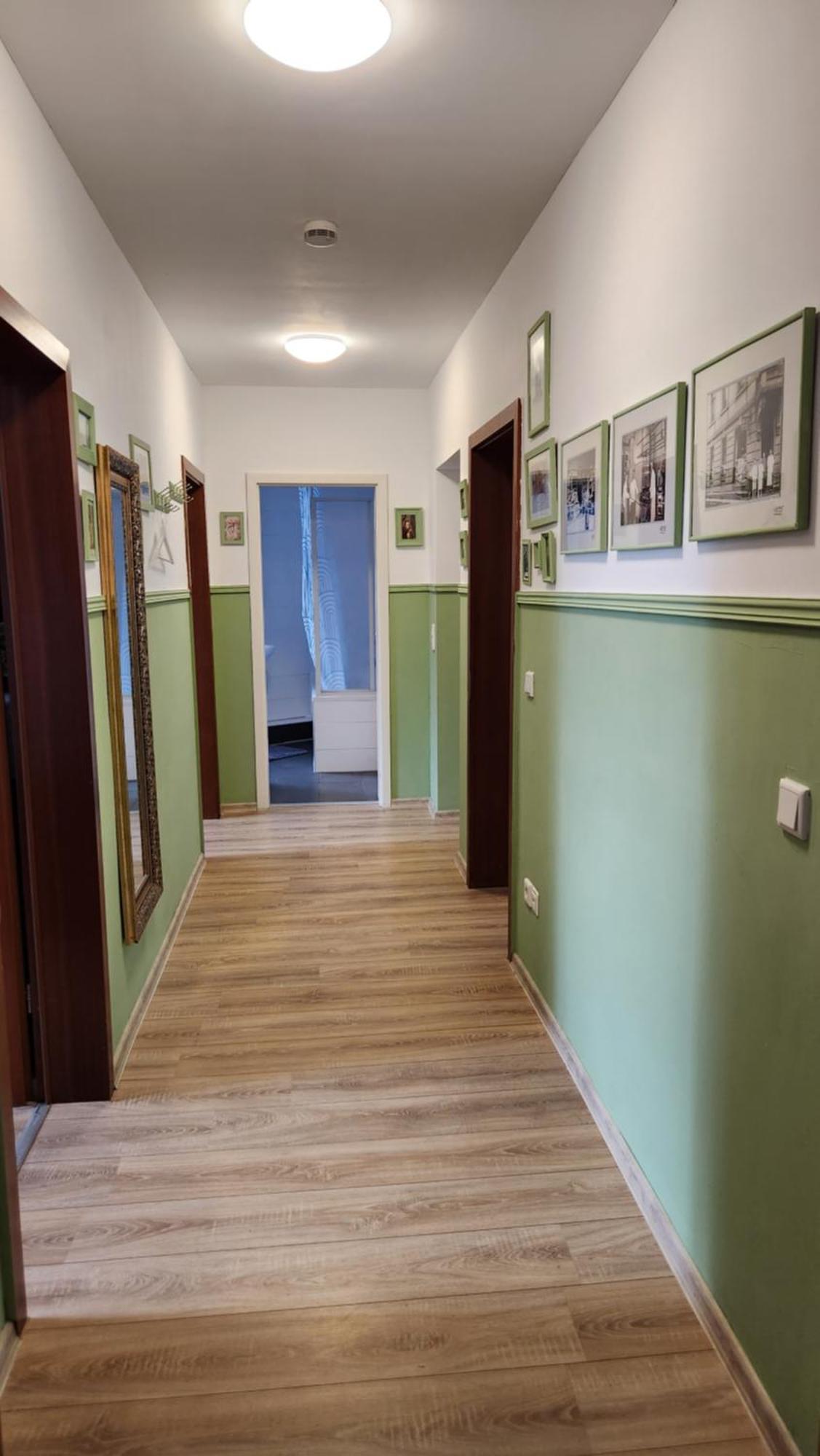 Zentrum Orchidee, 5min Vom Hbf, Düsseldorf Messe Und Flughafen 35 Min Apartment Duisburg