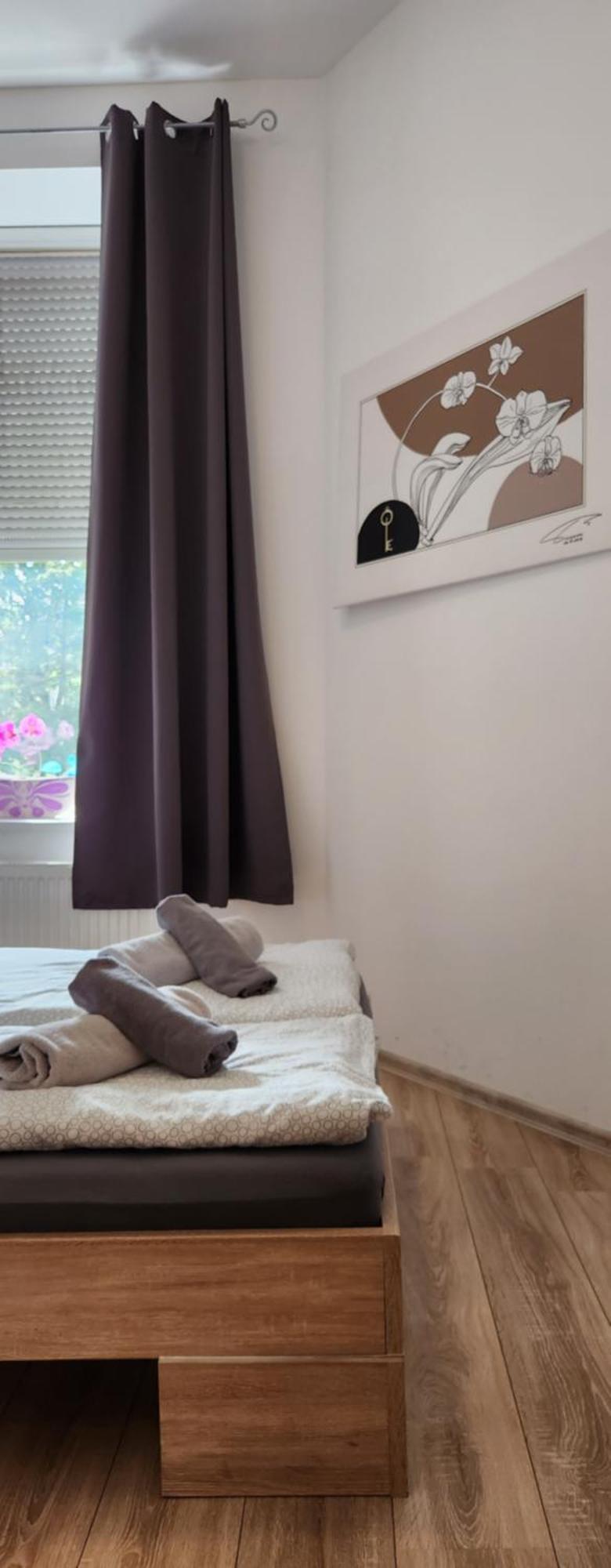 Zentrum Orchidee, 5min Vom Hbf, Düsseldorf Messe Und Flughafen 35 Min * Duisburg