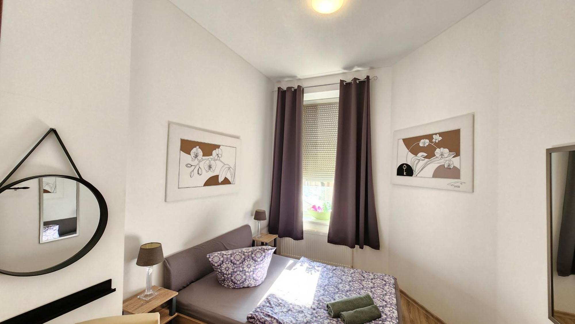 Apartment Zentrum Orchidee, 5min Vom Hbf, Düsseldorf Messe Und Flughafen 35 Min Duisburg
